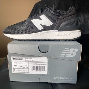 New Balance lifestyle fashion sneakers